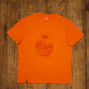 T-shirt orange illustré en ton sur ton présenté à plat, mode outdoor durable