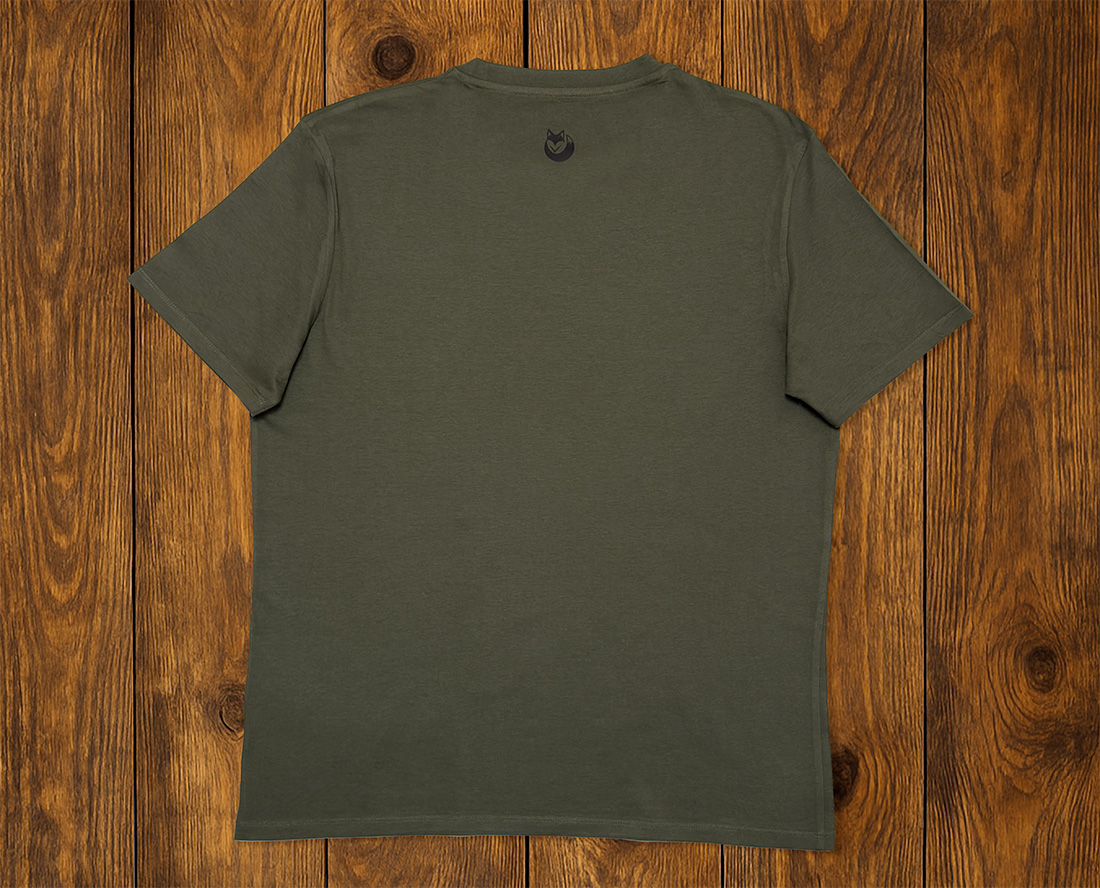 t-shirt vert foncé, aventure responsable