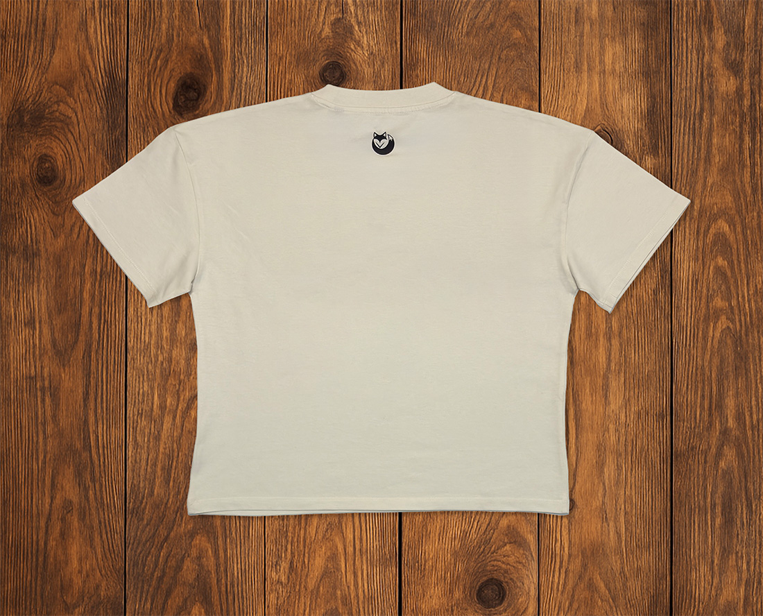 photo studio de notre teeshirt bio vue de dos