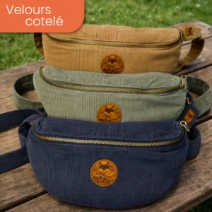 nos 3 bananes (sac) en velours cotelé en 3 coloris différence avec l'emblematique écusson what the fox anisi qu'un patch en suedine van life sur le devant