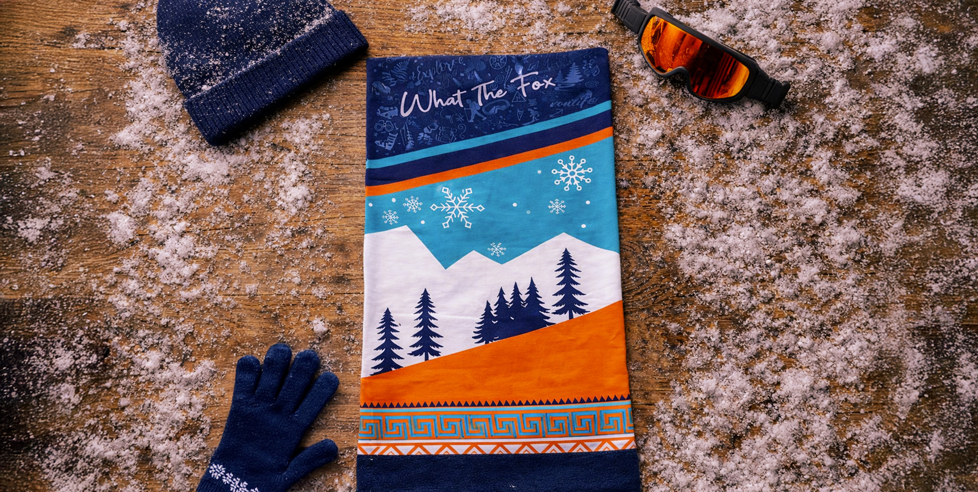 photo de notre cours de cou sur planche en bois avec un esprit ski