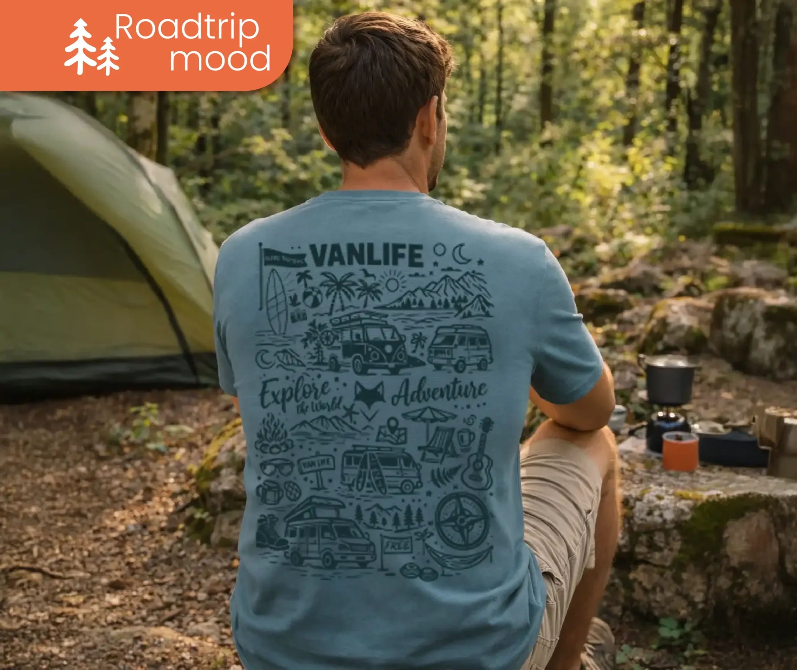 t-shirt van life outdoor en coton bio porter par un homme avec citation et motif sur la van life dans le dos