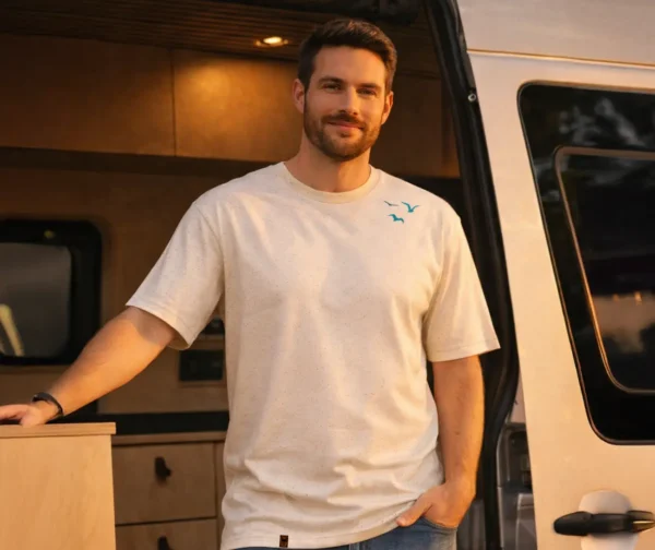 Homme en t-shirt blanc van life lifestyle