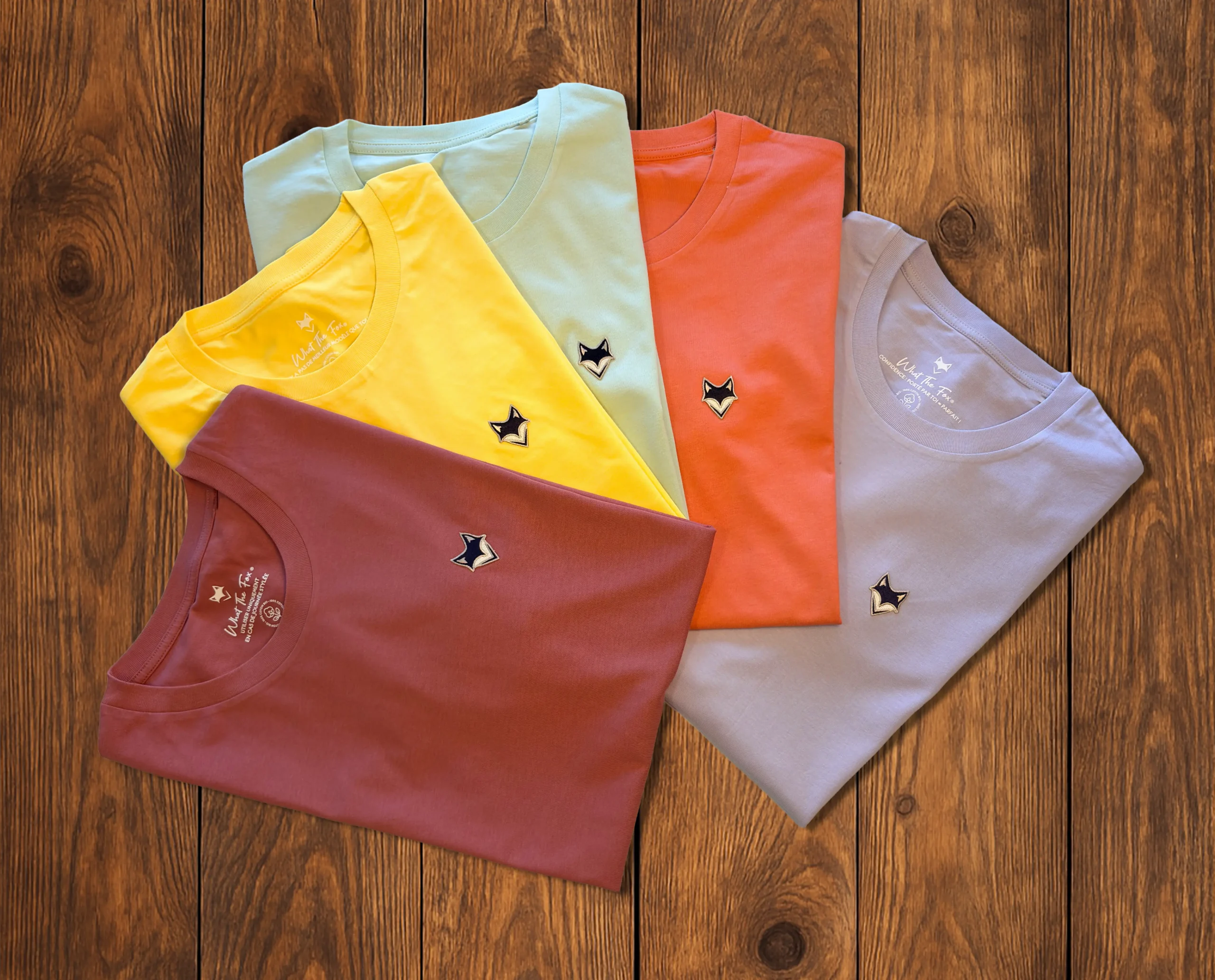 T-shirt avec logo minimaliste brodé – style épuré outdoor